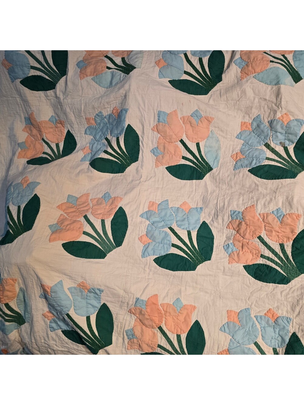 Vintage Handmade Floral Patchwork Quilt 60x74 Inches q1